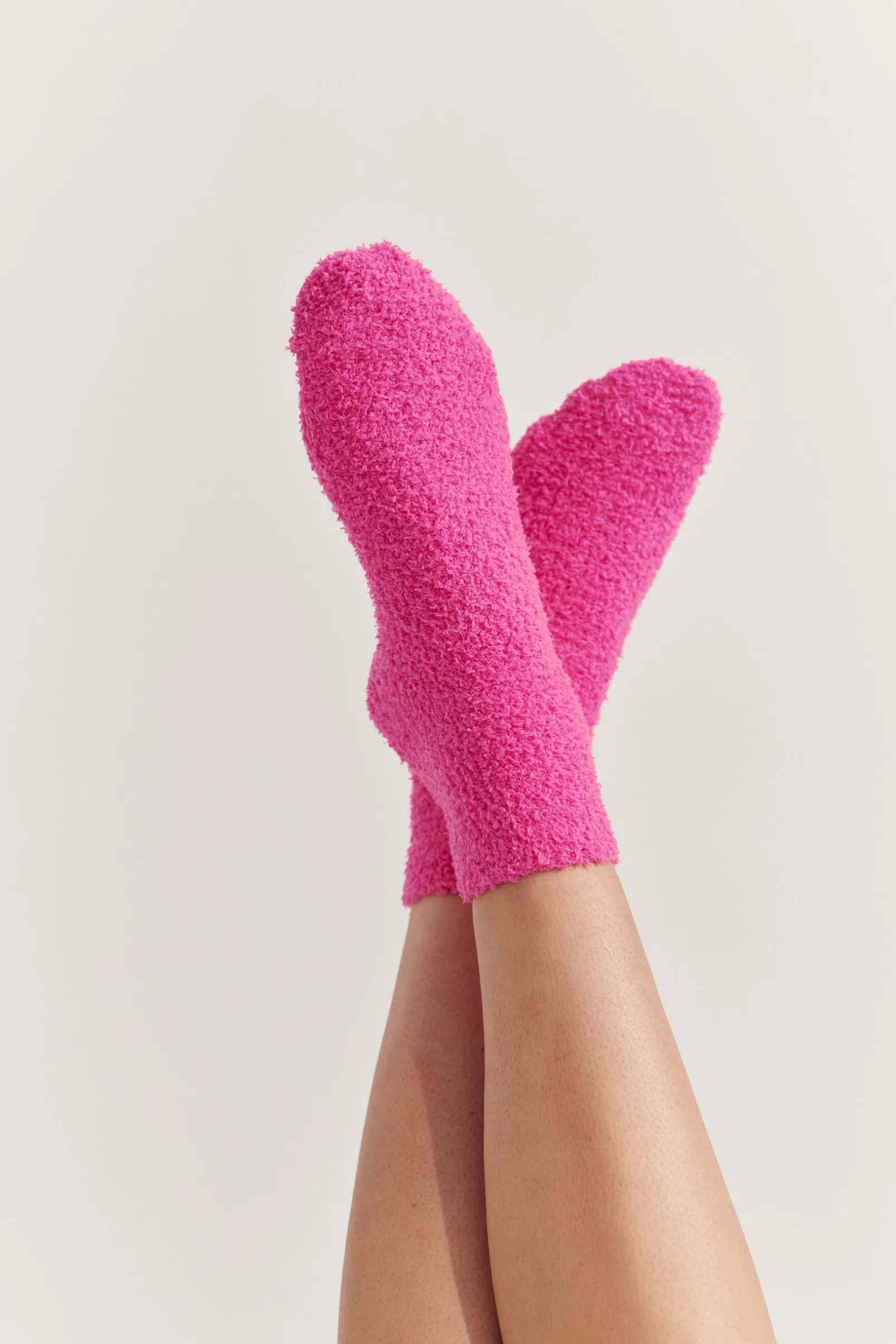 New Kat The Label Fluffy Bed Socks Hot Pink